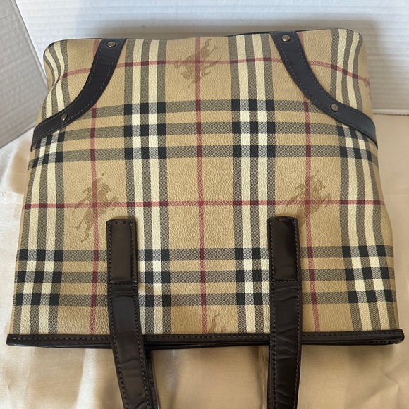 AUTHENTIC LARGE TOTE BAG BURBERRY. - Picture 14 of 17